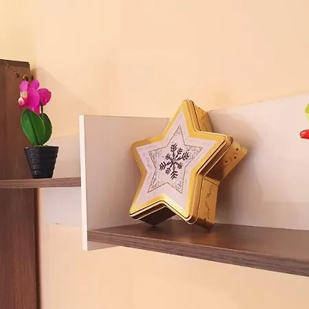 Апартаменты Floor Two Bedroom In