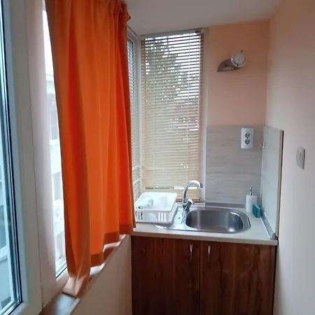 Floor Two Bedroom In דירה *