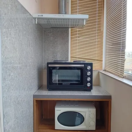 Floor Two Bedroom In דירה